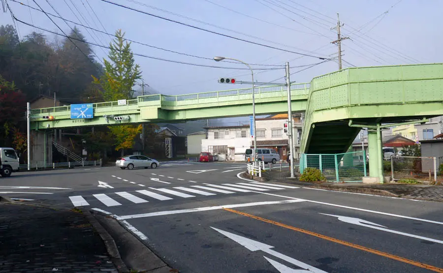 坂の上交差点