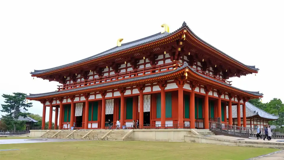 興福寺中金堂