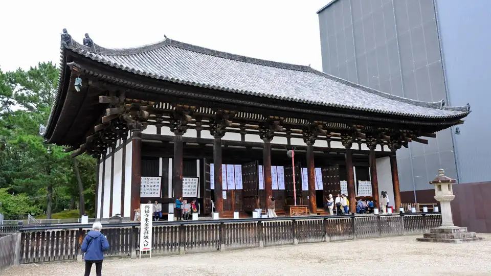興福寺東金堂