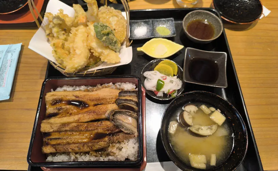 天ぷらみしなや