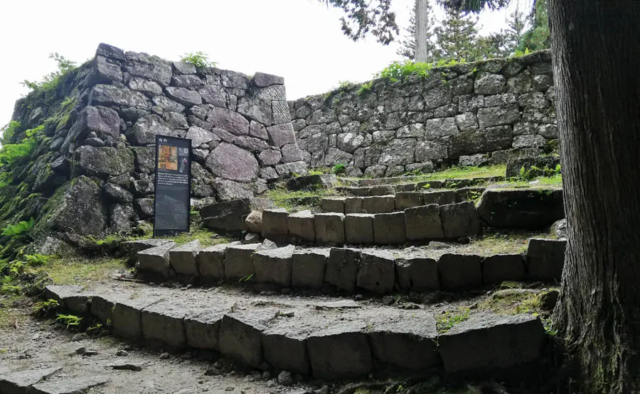 岩村城