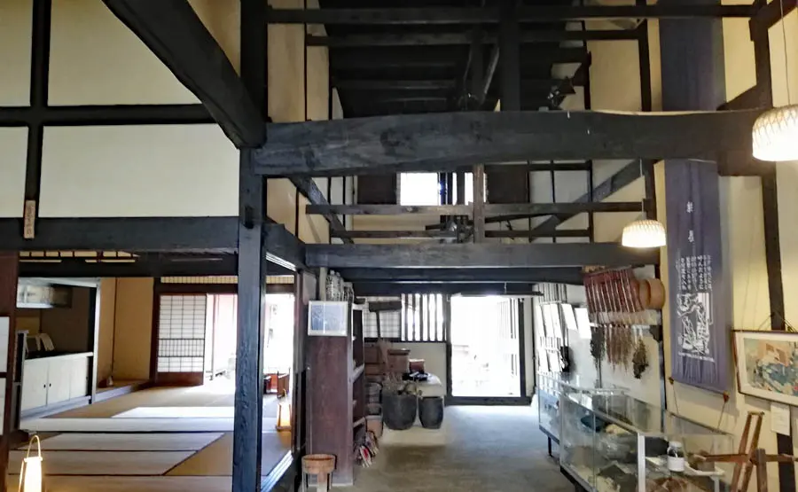 土佐屋