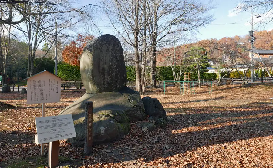 沓掛の時次郎碑