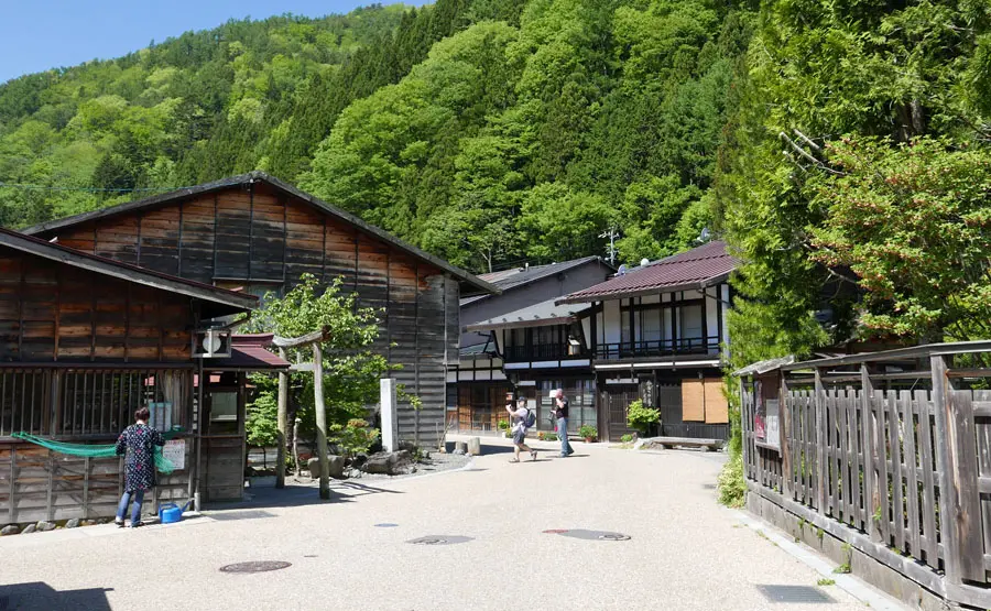 奈良井宿鍵の手