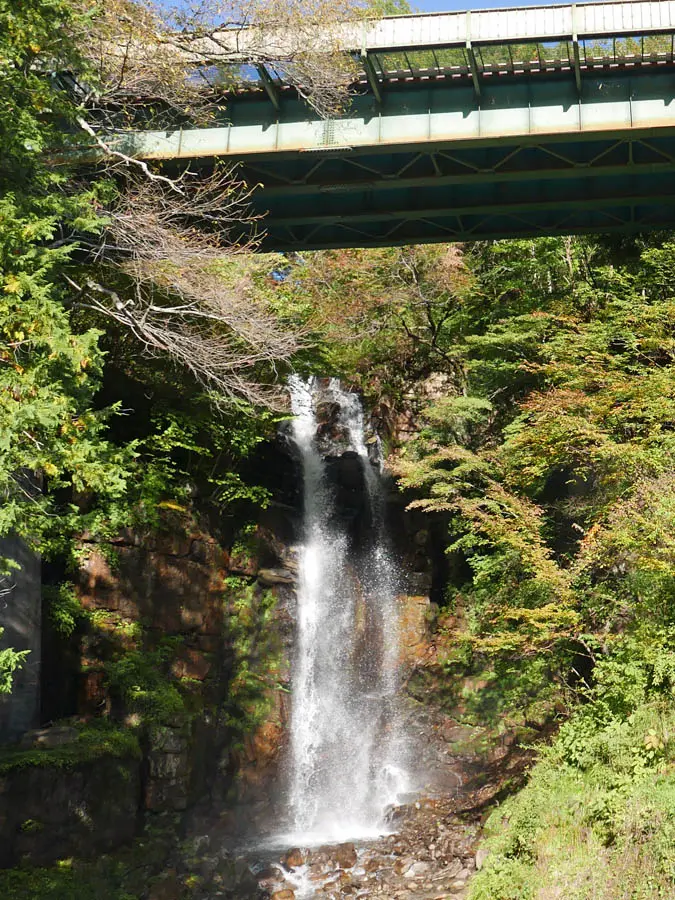 小野の滝