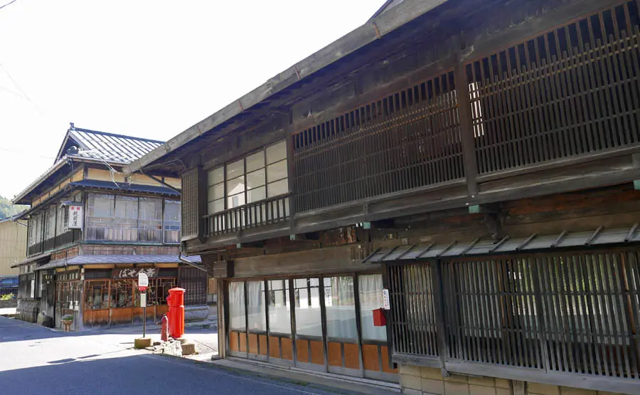 多せや