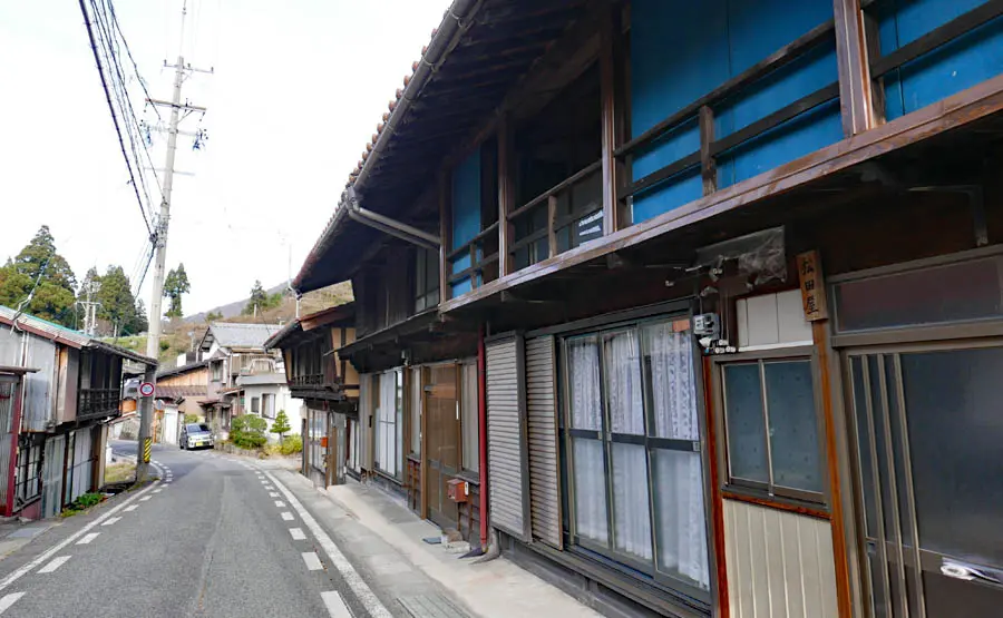 三留野宿