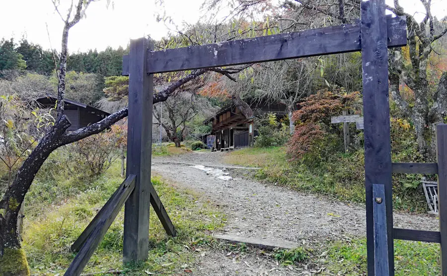 一石栃白木改番所