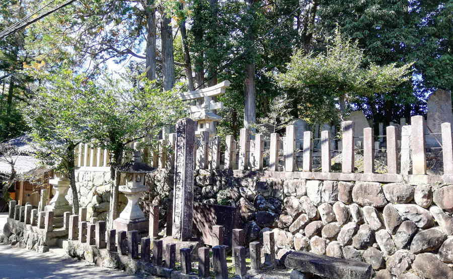 覚明神社