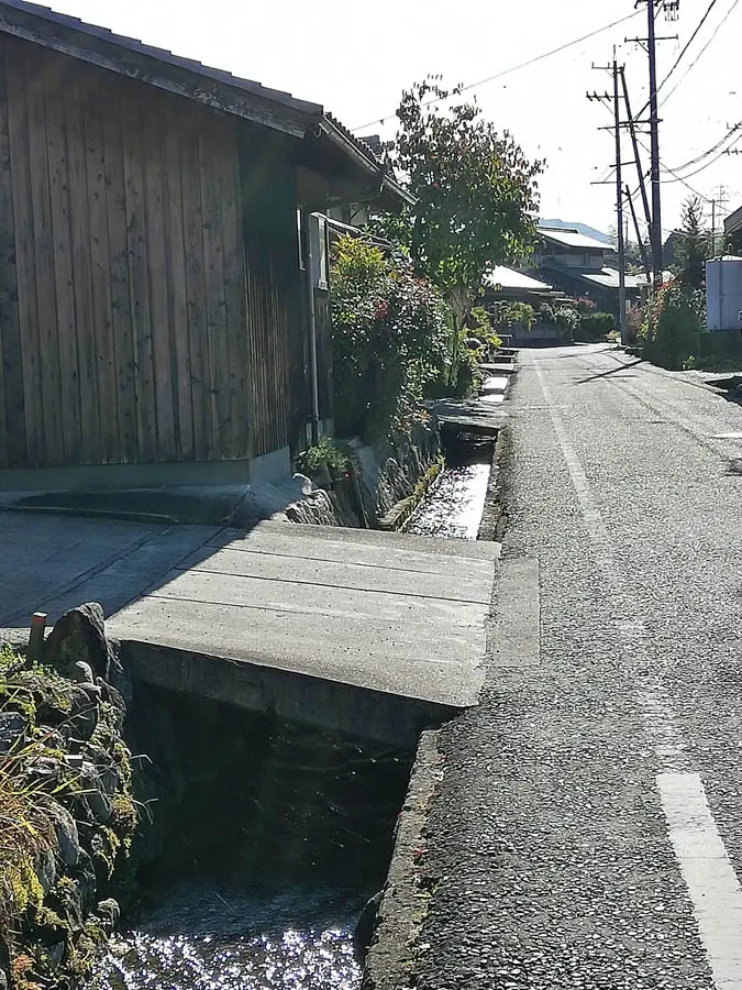 上宿用水路