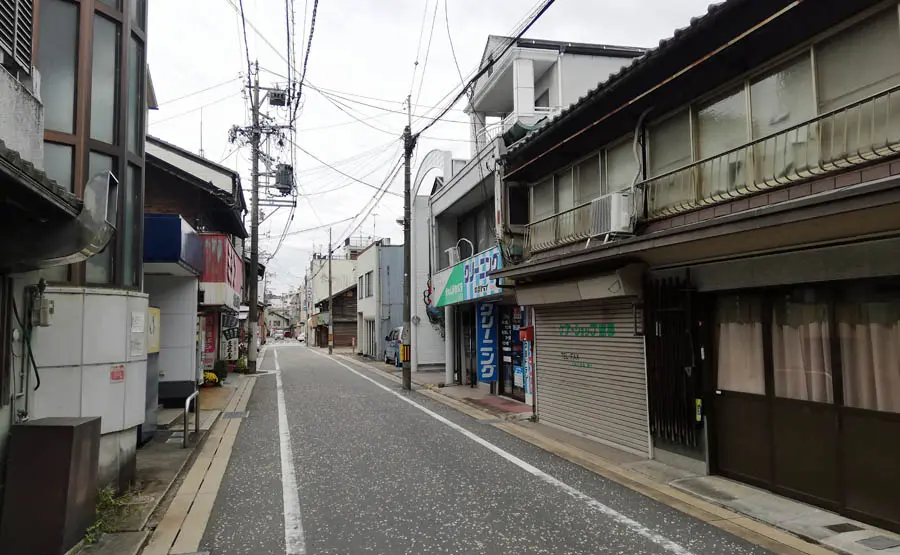 東銀座商店街