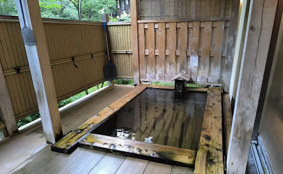 金盛館せせらぎ