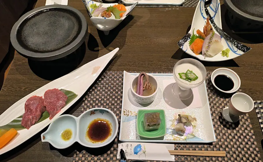 金盛館せせらぎ