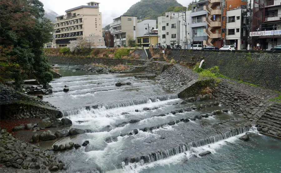 早川