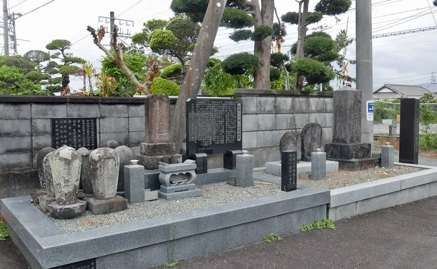 植田三十郎墓所