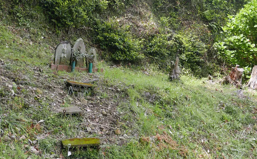 新坂の馬頭観音