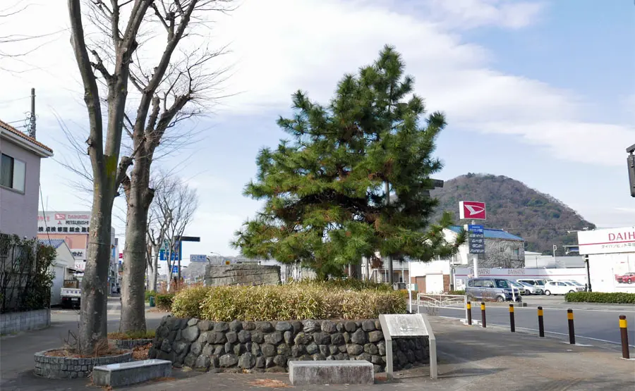 京方見附